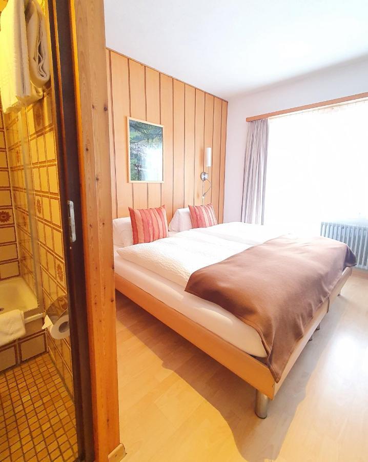 Hotel-Restaurant Grina Simplon ภายนอก รูปภาพ